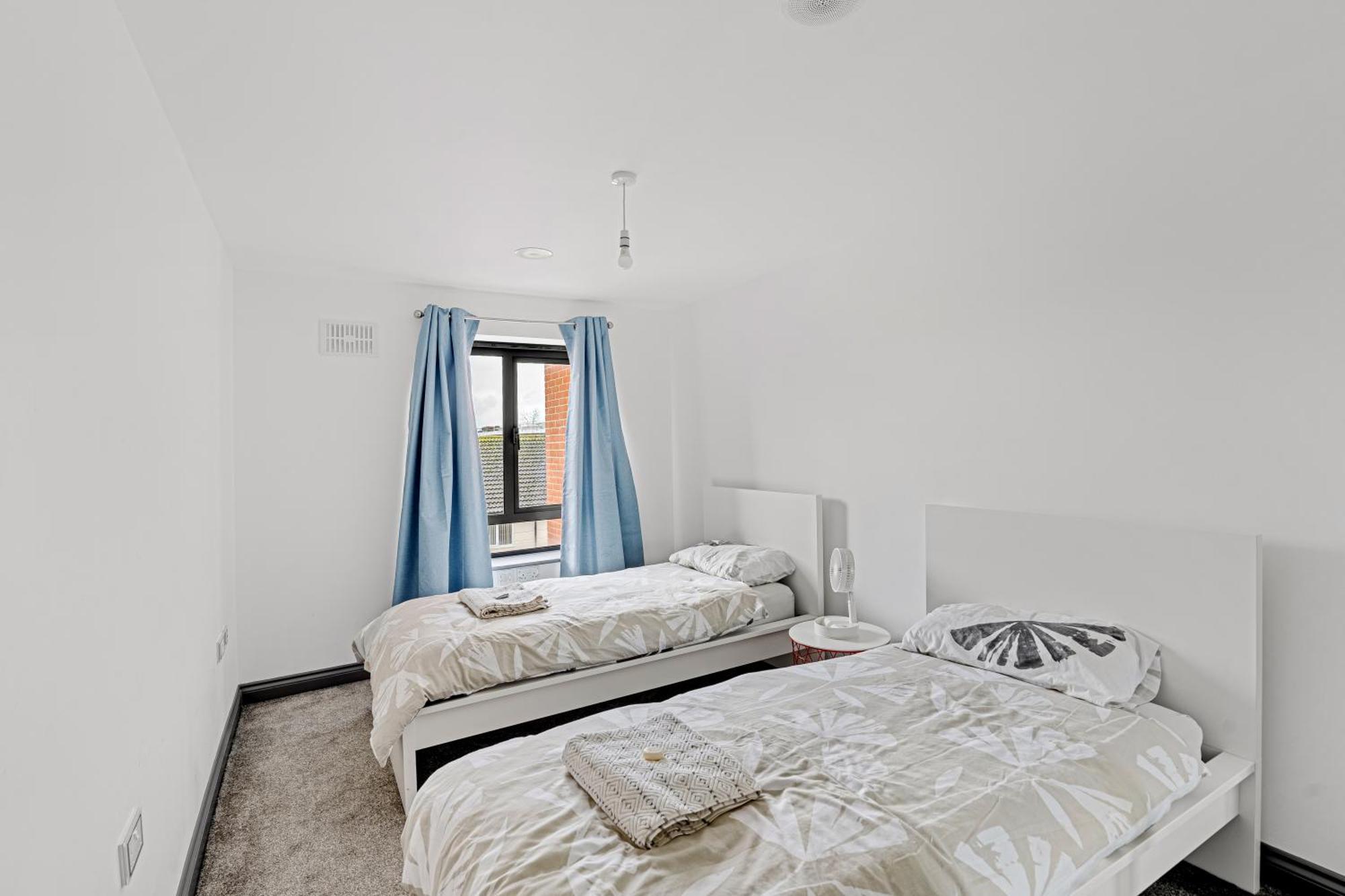 Long Letting - Luxurious 3 Bedroom Penthouse In City Centre - Parking Included! Chelmsford Kültér fotó